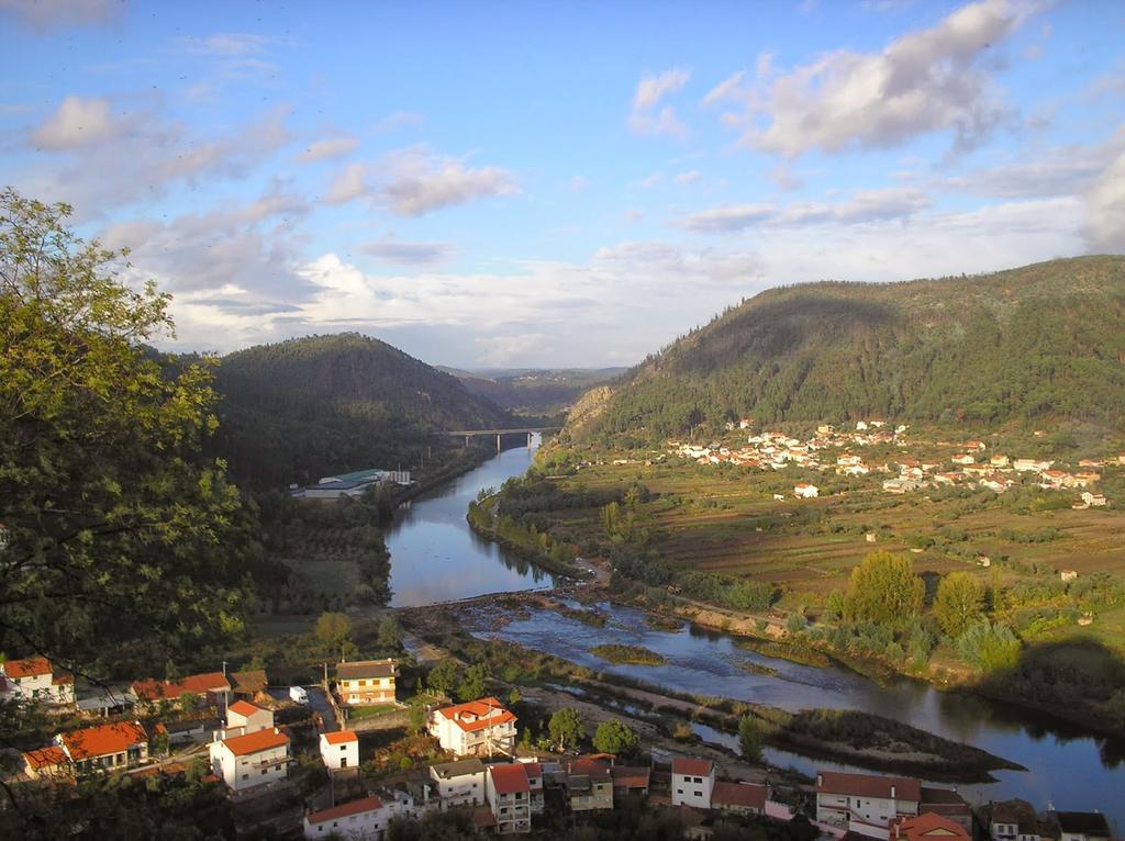 Pensao Avenida Otel Penacova Dış mekan fotoğraf